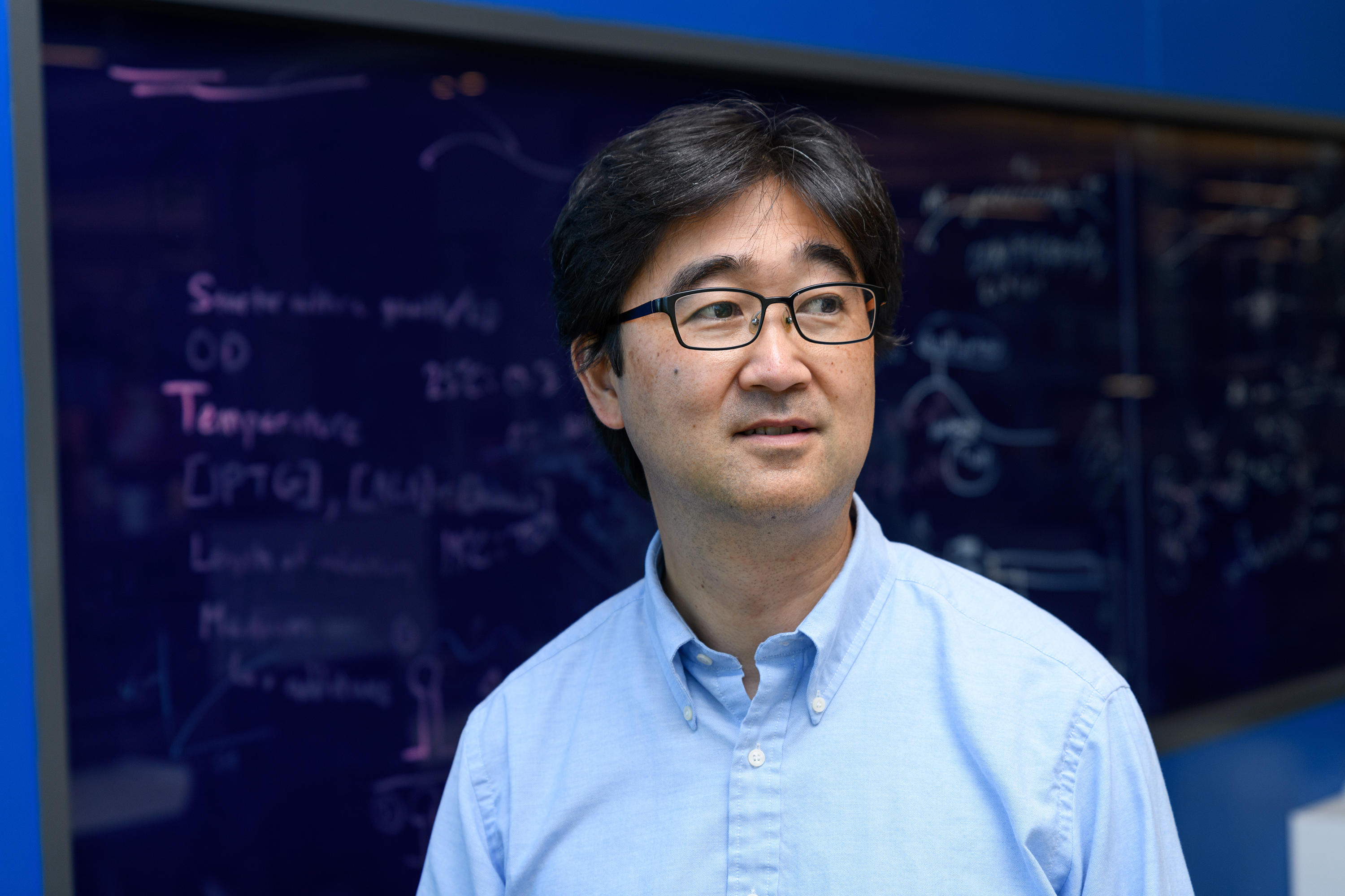 Shuichi Takayama is a professor in the Wallace E. Coulter Department of Biomedical Engineering at Georgia Tech and Emory University. Credit: Georgia Tech / Rob Felt Shuichi Takayama is a professor in the Wallace E. Coulter Department of Biomedical Engineering at Georgia Tech and Emory University. Credit: Georgia Tech / Rob Felt